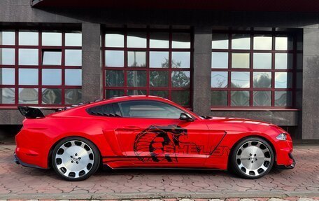 Ford Mustang VI рестайлинг, 2022 год, 3 300 000 рублей, 15 фотография