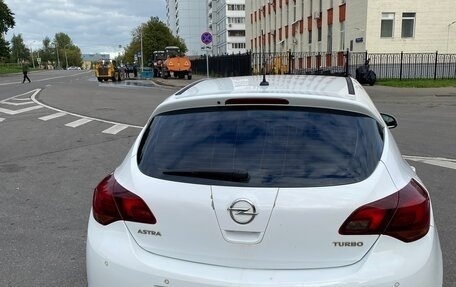 Opel Astra J, 2011 год, 750 000 рублей, 4 фотография