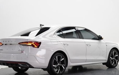 Skoda Octavia IV, 2021 год, 1 590 000 рублей, 4 фотография