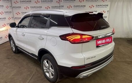 Geely Atlas, 2023 год, 1 506 000 рублей, 3 фотография