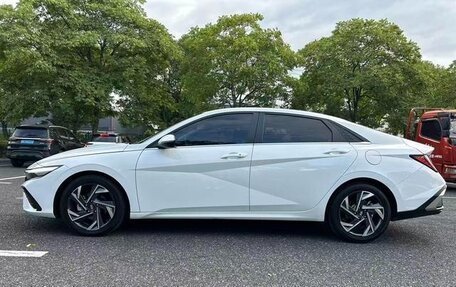 Hyundai Elantra, 2022 год, 1 320 555 рублей, 2 фотография