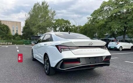 Hyundai Elantra, 2022 год, 1 320 555 рублей, 3 фотография