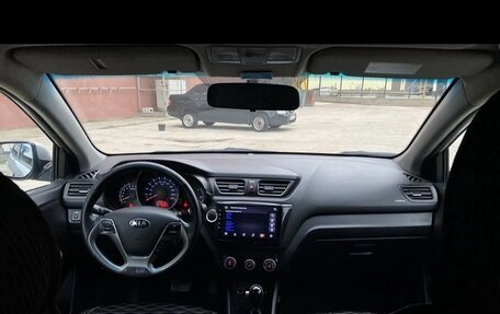 KIA Rio III рестайлинг, 2016 год, 850 000 рублей, 3 фотография