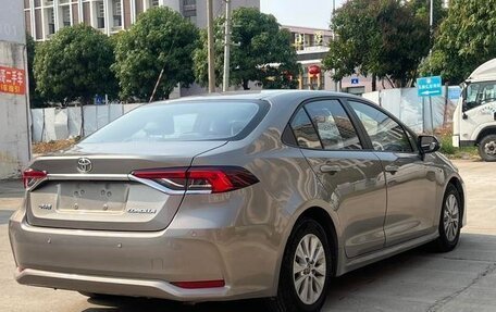 Toyota Corolla, 2021 год, 1 200 000 рублей, 5 фотография