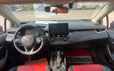 Toyota Corolla, 2021 год, 1 200 000 рублей, 9 фотография