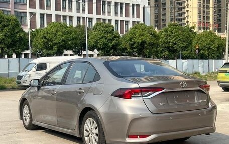 Toyota Corolla, 2021 год, 1 200 000 рублей, 3 фотография