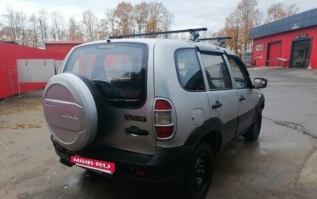 Chevrolet Niva I рестайлинг, 2004 год, 270 000 рублей, 3 фотография