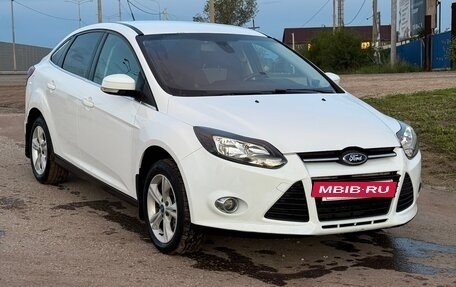 Ford Focus III, 2011 год, 700 000 рублей, 2 фотография