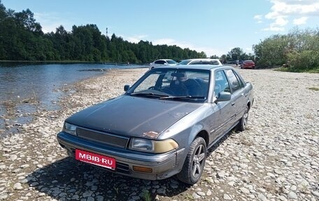 Toyota Corona VIII (T170), 1991 год, 100 000 рублей, 3 фотография