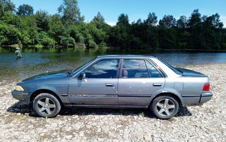 Toyota Corona VIII (T170), 1991 год, 100 000 рублей, 4 фотография