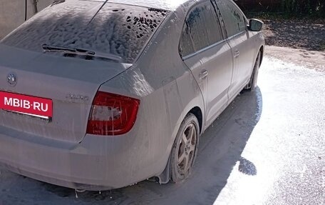 Skoda Rapid I, 2014 год, 980 000 рублей, 2 фотография