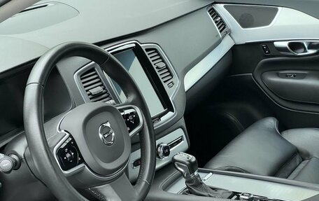 Volvo XC90 II рестайлинг, 2019 год, 3 900 000 рублей, 6 фотография