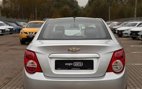 Chevrolet Aveo III, 2012 год, 555 000 рублей, 6 фотография