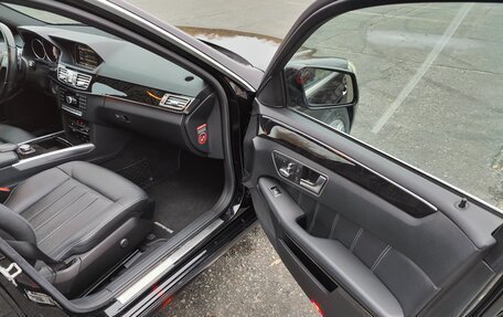 Mercedes-Benz E-Класс, 2013 год, 2 650 000 рублей, 1 фотография