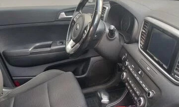KIA Sportage IV рестайлинг, 2019 год, 2 550 000 рублей, 8 фотография