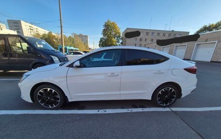 Hyundai Elantra VI рестайлинг, 2019 год, 1 250 000 рублей, 2 фотография