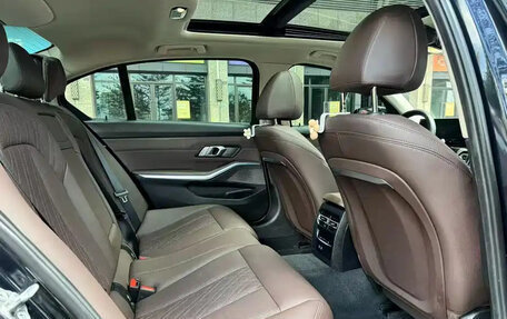 BMW 3 серия, 2022 год, 3 450 000 рублей, 9 фотография