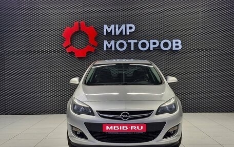 Opel Astra J, 2013 год, 690 000 рублей, 2 фотография