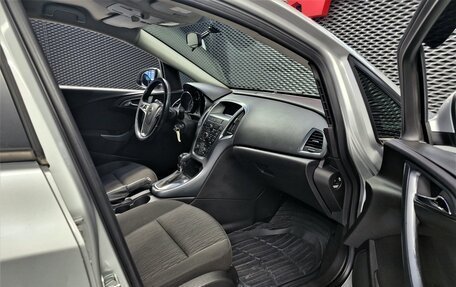 Opel Astra J, 2013 год, 690 000 рублей, 21 фотография