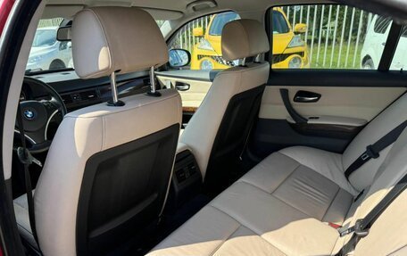 BMW 3 серия, 2009 год, 902 500 рублей, 10 фотография