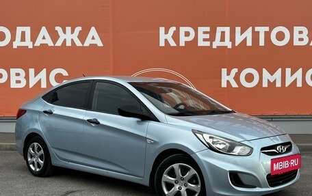 Hyundai Solaris II рестайлинг, 2012 год, 665 000 рублей, 3 фотография