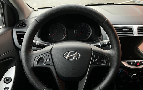 Hyundai Solaris II рестайлинг, 2012 год, 665 000 рублей, 10 фотография
