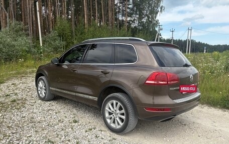 Volkswagen Touareg III, 2012 год, 1 850 000 рублей, 3 фотография