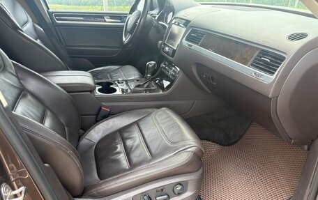 Volkswagen Touareg III, 2012 год, 1 850 000 рублей, 8 фотография