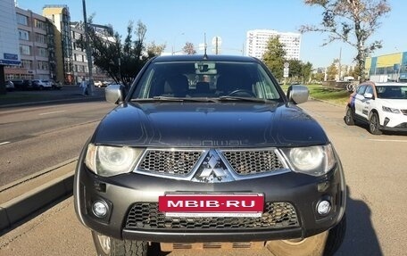 Mitsubishi L200 IV рестайлинг, 2011 год, 1 650 000 рублей, 3 фотография