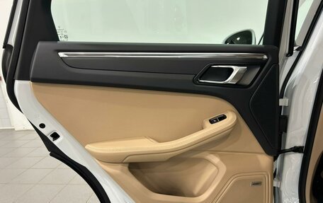 Porsche Macan I рестайлинг, 2025 год, 11 490 000 рублей, 26 фотография