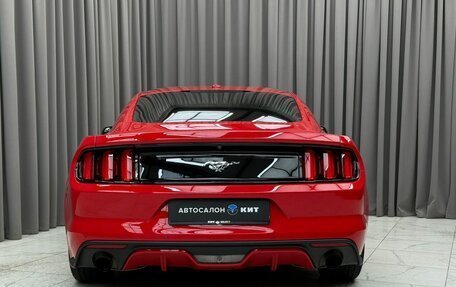 Ford Mustang VI рестайлинг, 2017 год, 2 629 000 рублей, 5 фотография