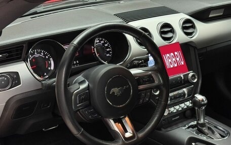 Ford Mustang VI рестайлинг, 2017 год, 2 629 000 рублей, 10 фотография