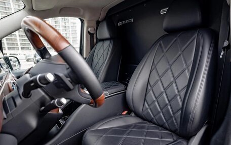 Mercedes-Benz V-Класс, 2022 год, 13 990 000 рублей, 11 фотография