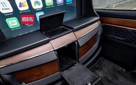 Mercedes-Benz V-Класс, 2022 год, 13 990 000 рублей, 26 фотография