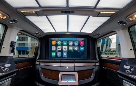 Mercedes-Benz V-Класс, 2022 год, 13 990 000 рублей, 30 фотография