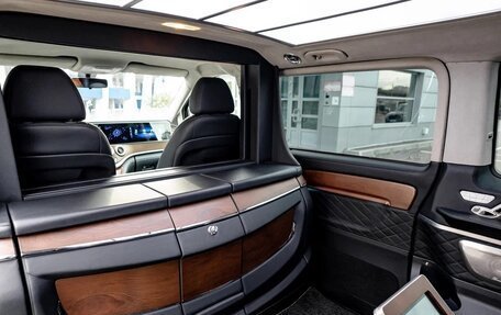 Mercedes-Benz V-Класс, 2022 год, 13 990 000 рублей, 35 фотография