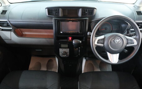 Toyota Roomy I, 2017 год, 1 219 000 рублей, 16 фотография