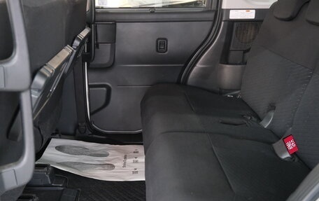 Toyota Roomy I, 2017 год, 1 219 000 рублей, 23 фотография