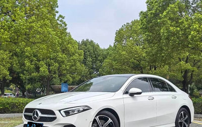Mercedes-Benz A-Класс, 2022 год, 2 125 000 рублей, 1 фотография