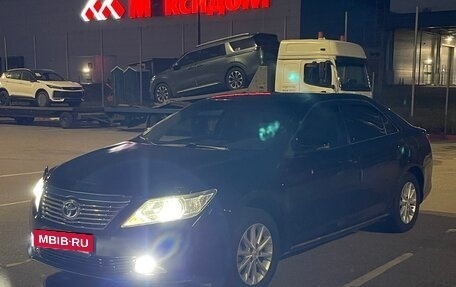 Toyota Camry, 2012 год, 1 300 000 рублей, 13 фотография