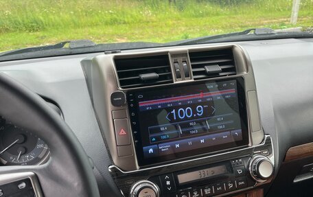 Toyota Land Cruiser Prado 150 рестайлинг 2, 2013 год, 2 880 000 рублей, 11 фотография