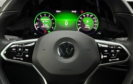 Volkswagen Golf VIII, 2020 год, 2 649 000 рублей, 14 фотография