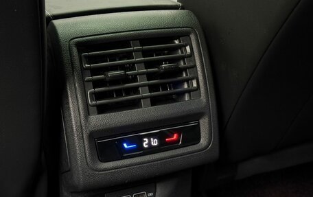Volkswagen Golf VIII, 2020 год, 2 649 000 рублей, 18 фотография