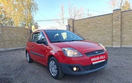 Ford Fiesta, 2007 год, 430 000 рублей, 2 фотография