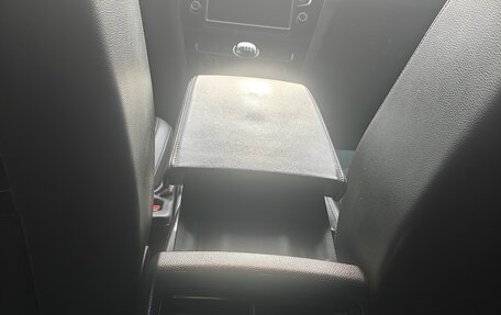 Volkswagen Passat B8 рестайлинг, 2016 год, 1 650 000 рублей, 10 фотография