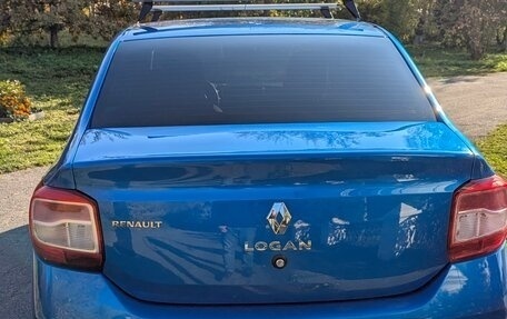 Renault Logan II, 2017 год, 590 000 рублей, 4 фотография