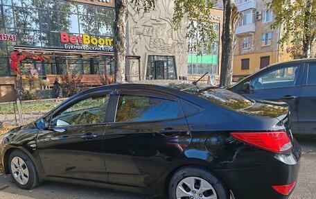 Hyundai Solaris II рестайлинг, 2014 год, 1 050 000 рублей, 3 фотография