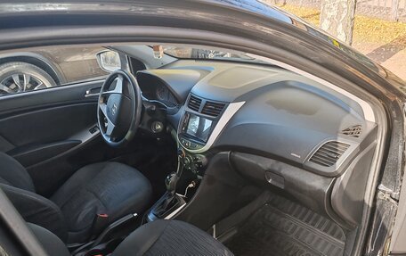 Hyundai Solaris II рестайлинг, 2014 год, 1 050 000 рублей, 6 фотография