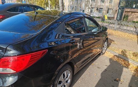 Hyundai Solaris II рестайлинг, 2014 год, 1 050 000 рублей, 5 фотография