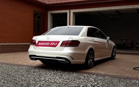 Mercedes-Benz E-Класс, 2014 год, 2 590 000 рублей, 15 фотография